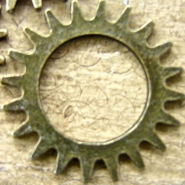 Steampunk supplies gears Jewelry findings Metal Gear SPROCKET steampunk GEAR  quantity five z15