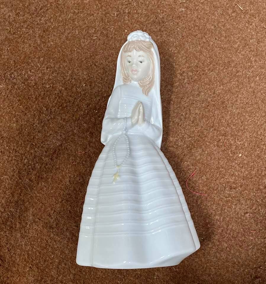 セール ヴィンテージ リヤドロ ナオ バイ リヤドロ 磁器 祈る花嫁の