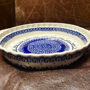 Polish Pottery pie plate baker fluted  serving  vintage  vintage blue   dish Boleslawiec