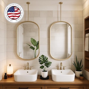 Espelho de suspensão com moldura de metal feito à mão: espelho de vaidade suspenso, espelho de banheiro para montagem no teto, moldura de metal retangular curvada