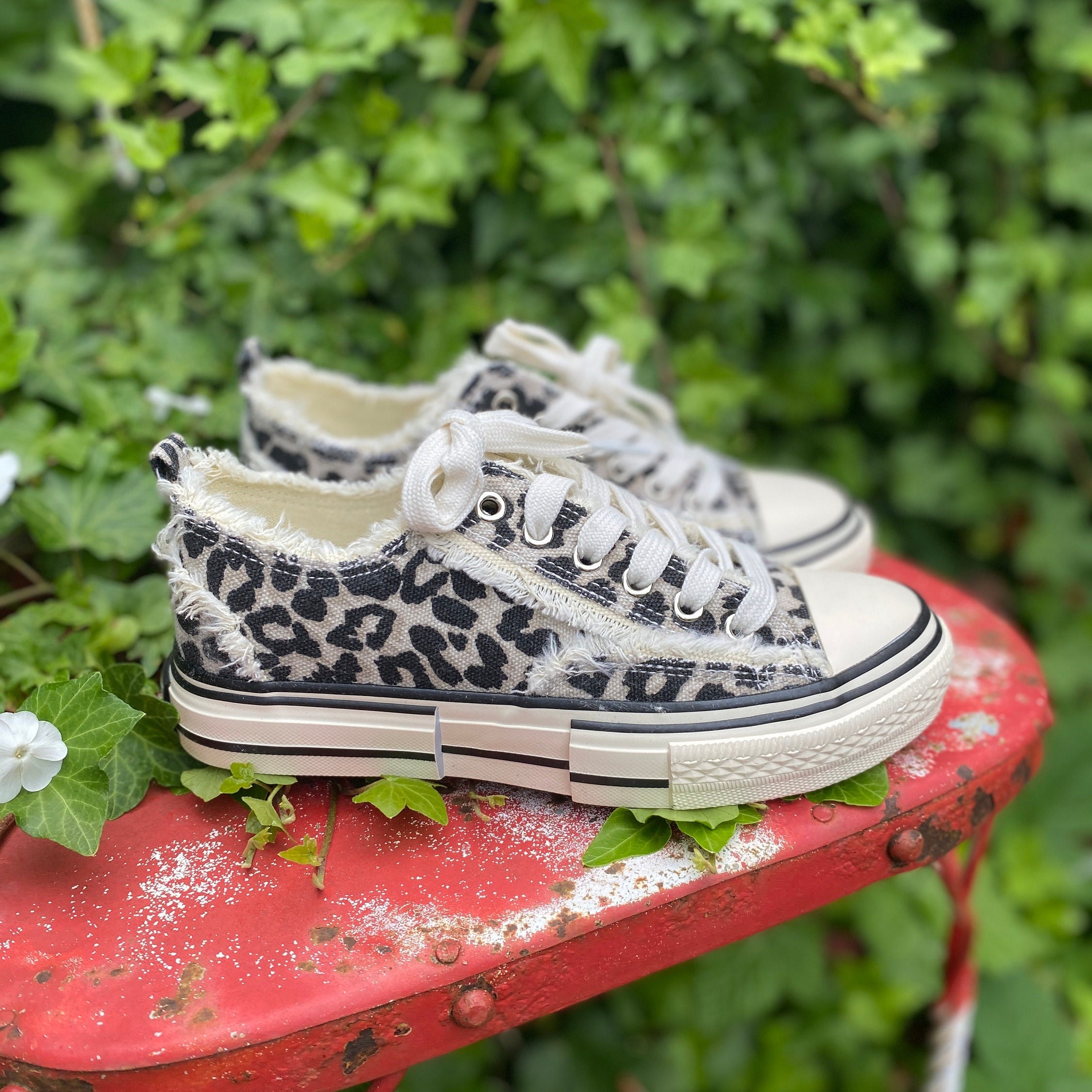 Converse Leopard Print - Etsy Converse Leopard Print - Etsy