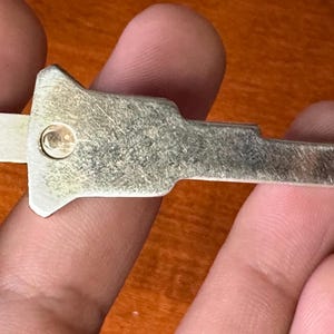 Vintage Key Tie Bar Clip Gold Tone #3D