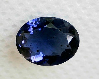 Topaz, tourmaline, aquamarine, sapphire, emerald, citrine, amethyst, diamond, tanzanite, garnet, peridot, cut stones, natural gemstones