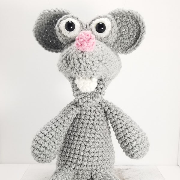 Crochet Mouse Puppet (Pattern)