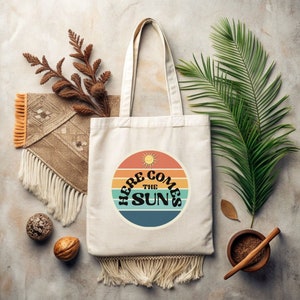 Hier kommt die Sonne 15 "x 16" Einkaufstasche, Geschenk für Sie, Geschenk für Mama, Geschenk für Freundin, Geschenk für Lehrer, Muttertagsgeschenk, Strandtasche, Pooltasche