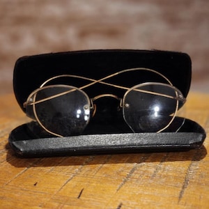Vintage Artcraft 12k gold filled glasses- optometry- eye glasses - reading glasses - vintage eye glasses- vintage reading glasses- Bifocals