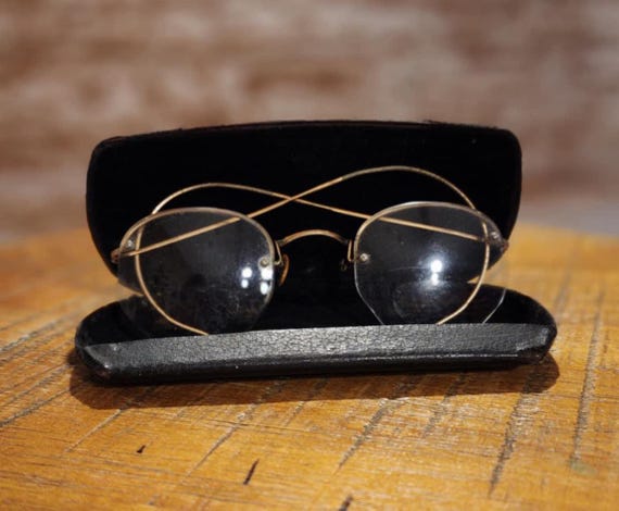 Vintage Artcraft 12k Gold Filled Glasses- Optometry- Eye  display picture 1