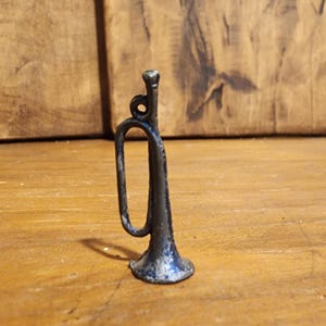 Miniature Cracker Jack Bugle Metal Toy/Prize - Musical Instrument - Circa 1920-30&#39;s - Metal Cast Toy - Blue Patina