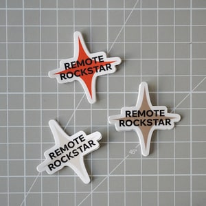 Rockstar remoto / pegatina impermeable de vinilo mate / 4,5x4,5 cm / multicolor, material de oficina, pegatina de trabajo desde casa / regalo para colega