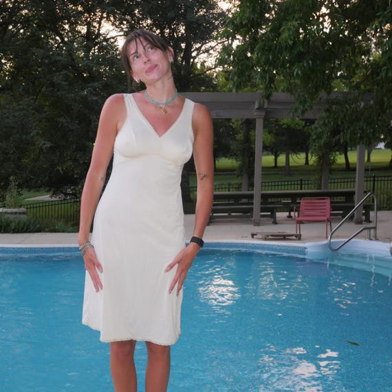 Vintage Cream Colored Slip Dress Size 8-10 - Etsy