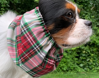 Cavalier Snood  ~  Red White & Green Plaid