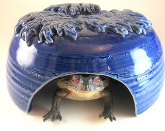 LARGE Toad House/Toad home/Toad Abode/Hamster House/Garden Art