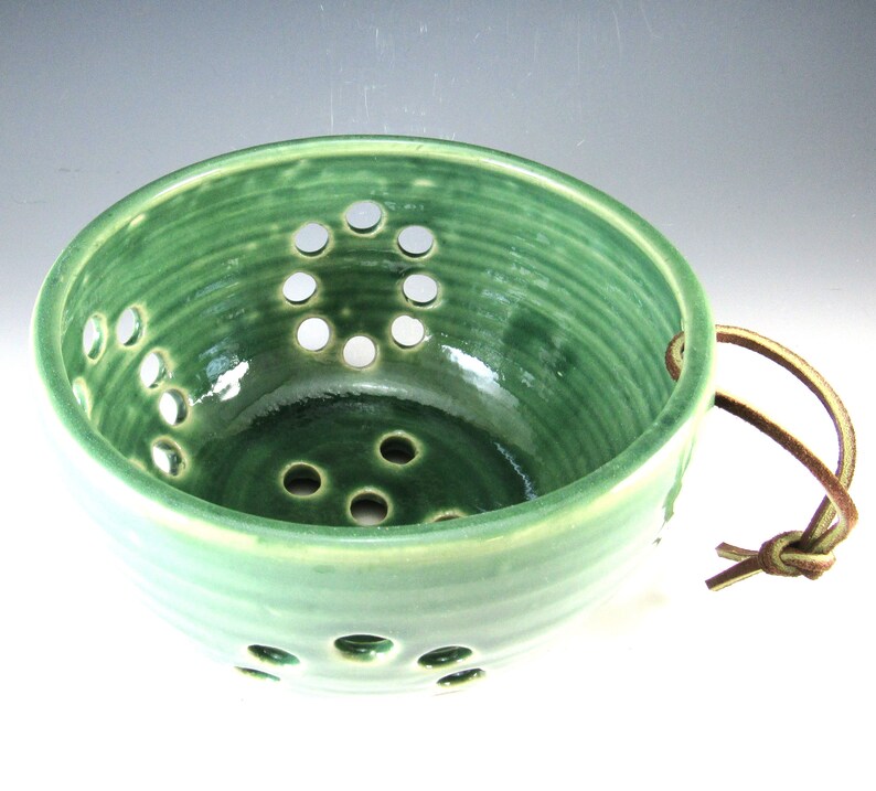 Pottery Berry Bowl / Colander / Fruit Strainer/berry Etsy