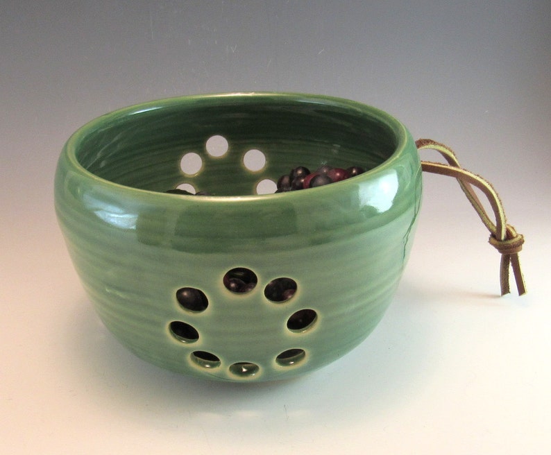 Pottery Berry Bowl / Colander / Fruit Strainer/berry Etsy