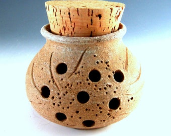 Scent Pot/  Perfume Pot/ Essential Oil Diffuser, Clay Oil Diffuser