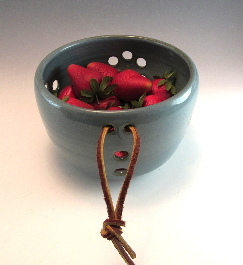 Pottery Berry Bowl / Colander / Fruit Strainer/berry Etsy