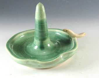 Hand Made Pottery Ring Holder/Jewelrey Organizer with Bird