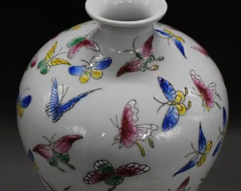 Butterfly Collectible Porcelain Vase