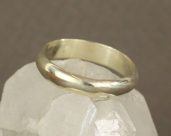 9ct White Gold 4mm Wide Half Round Wedding Ring. Mens Recycled Gold Wedding Band