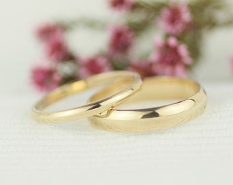 Simple Recycled 9k Gold His and Hers Wedding Bands. Classic D Shape Matching Wedding Ring Set. Minimalist Half Round Yellow Gold Rings