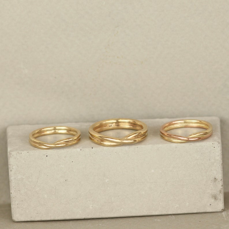 9ct Recycled Yellow Gold Mobius Twist Ring. 4mm Wide Infinity Ring image 8