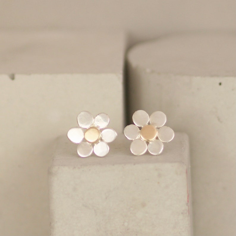 Silver Daisy Flower Stud Earrings image 4