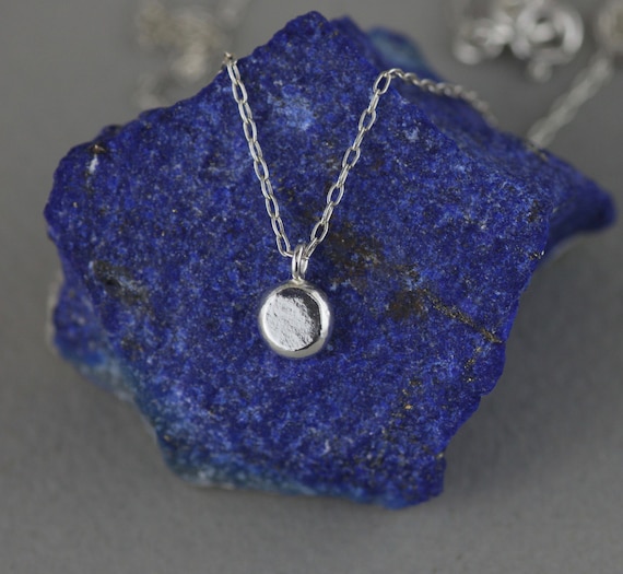 Best minimalist jewelry etsy best sale