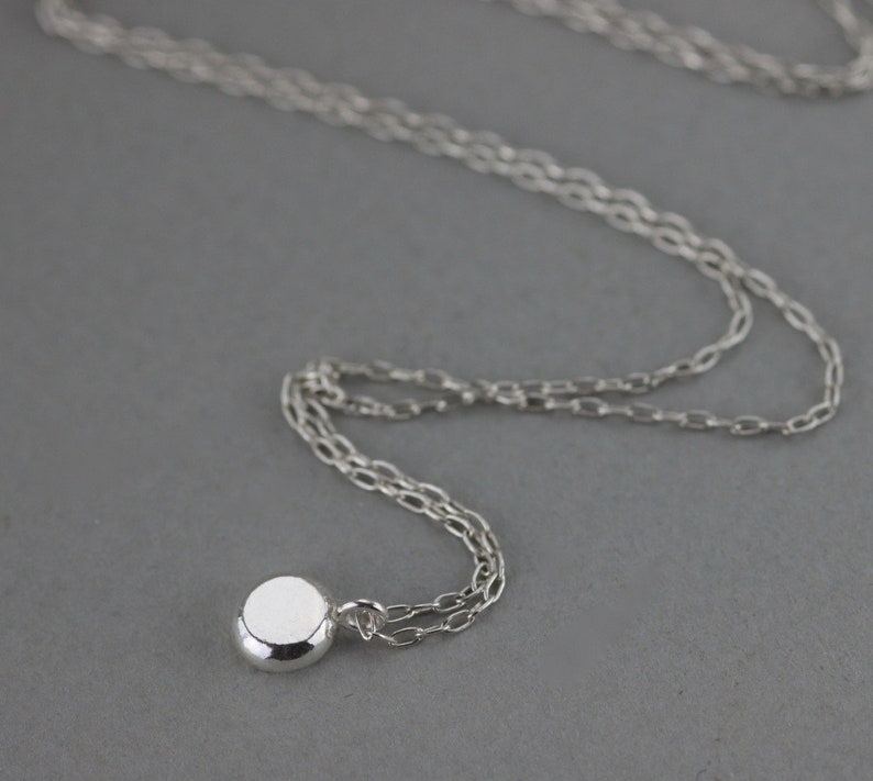Solid 18ct Gold Minimalist Pebble Necklace. Dainty Simple 18k Real Gold Pendant Necklace image 5