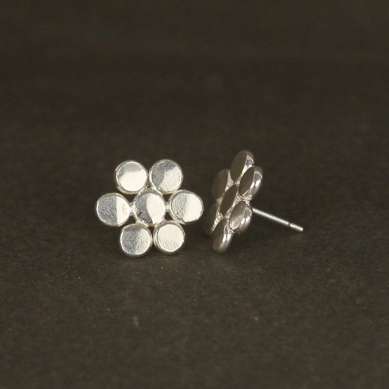 Silver Daisy Flower Stud Earrings image 2