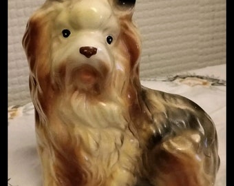ヴィンテージ リヤドロ 磁器フィギュア：ヨークシャーテリアの子犬を