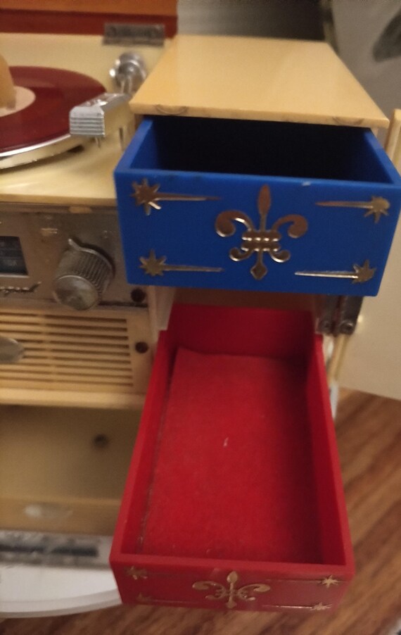 1960s Radiogram musical jewellery box - Gem