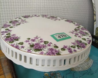 Grace pedestal cake stand