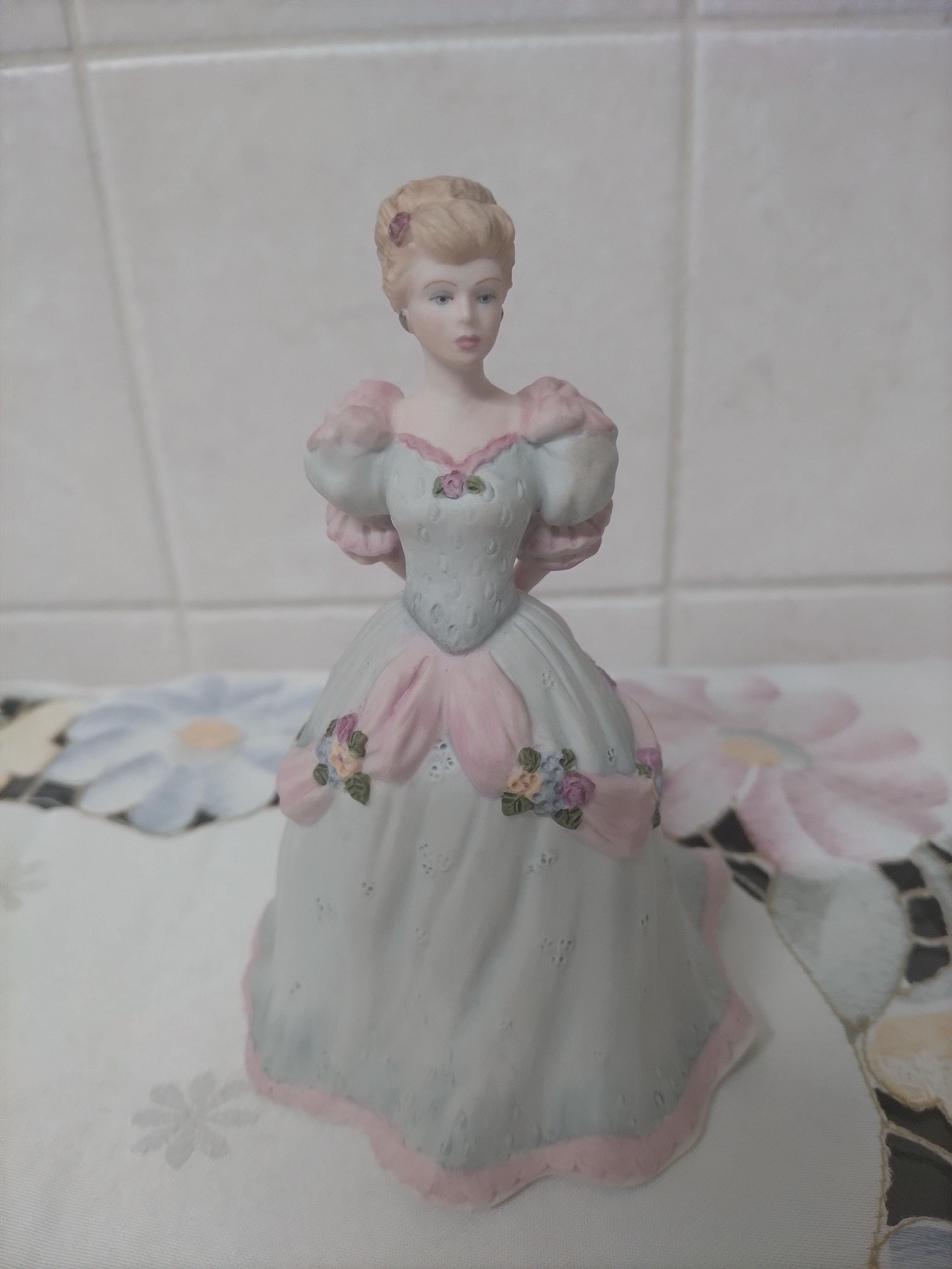 Coalport Figure Ladies of Fashion Deborah - Etsy Israel