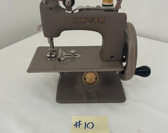 SINGER SEWHANDY 20 ブルー 子供用おもちゃミシン 20-10 3FTERS による