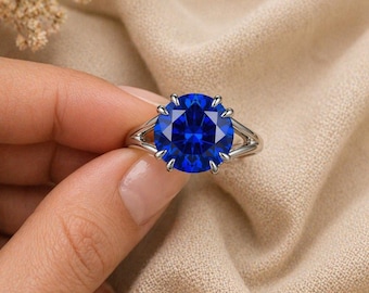 Blue Sapphire Gemstone Ring 3.20CT 8mm Round Cut Silver Ring with Accent Halo Diamond, Minimalist Engagement Ring, Promise Ring Gift for Her