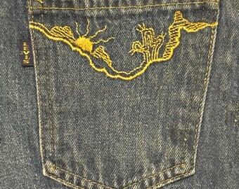 Bootcut Levi Jeans - Barnstormers + Stickerei