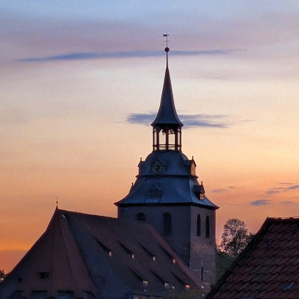 Lüneburg. Michaeliskirche am Abend.