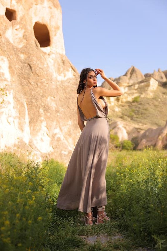 long flowy boho dresses Backless Dress,Greek Goddess Dress,Adjustable Boho Dress,Deep V-neck Maxi Dress,Bohemian Dress,Athena Costume,organic dress colourway-merlo Supplying You Cool And 尺寸:XS How To Style A