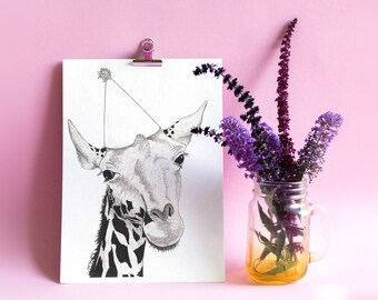 Giraffe - Party Animal - FREE SHIPPING