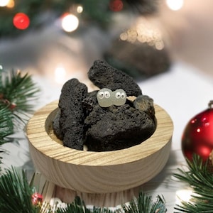 Lava Rock Stone Diffuser | Gift Set with Figurine | Essential Oil | 5" Wooden Bowl | Natural Aromatherapy | Gift Wrap