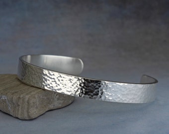 Personalized bracelet, hammered silver, personalized gift, mens gift