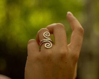 Spiral ring, Ancient design, handmade in sterling silver, ready to ship