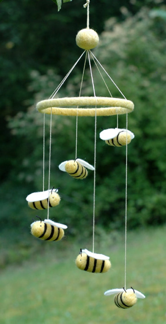 bumble bee baby mobile