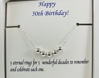 Regalo número 50 para mujeres, regalo de cumpleaños número 50, cinco círculos para el cumpleaños número 50, cincuenta y fabulosas ideas para regalos, collar de cinco cuentas, collar de joyería de cuentas