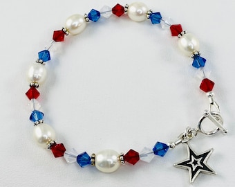 Patriotic Beaded Pearl Bracelet,July 4th Bracelet,Red White Blue Bracelet,4th of July Bracelet,Mom USA Patriotic Jewelry,America Bracelet