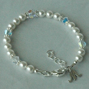 Personalized Baby Girl Pearl Custom Bracelet,Baby Initial Pearl Bracelet,Flower Girl Custom  Pearl Bracelet,First Communion Pearl Bracelet