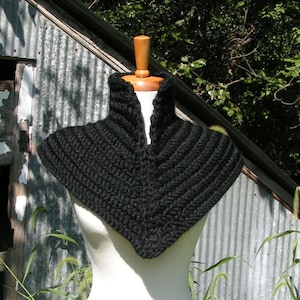 REVOLUTION COWL, Kat Inspired Vest, Kat Halloween costume, Handknit Fire Costume, Archer Huntress Neckwear, Kat cosplay, warm cozy neckwear