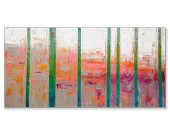 Könnte beinhalten: Abstraktes Kunstwerk mit vertikalen grünen und türkisfarbenen Streifen auf einem Hintergrund aus rosa, orangefarbenen und grauen Pinselstrichen. Das Kunstwerk hat ein strukturiertes Aussehen mit sichtbaren Farbschichten und einem weißen Hintergrund.