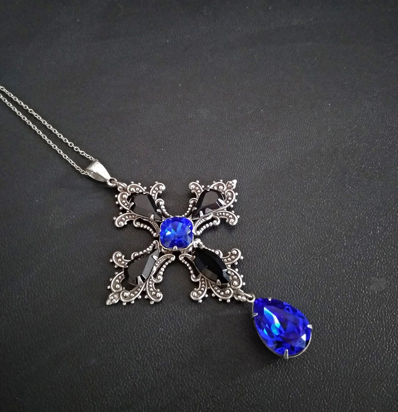 Blue Cross Pendant, Large Gothic cross necklace, Blue and Black crystal, Gothic jewelry 画像 2