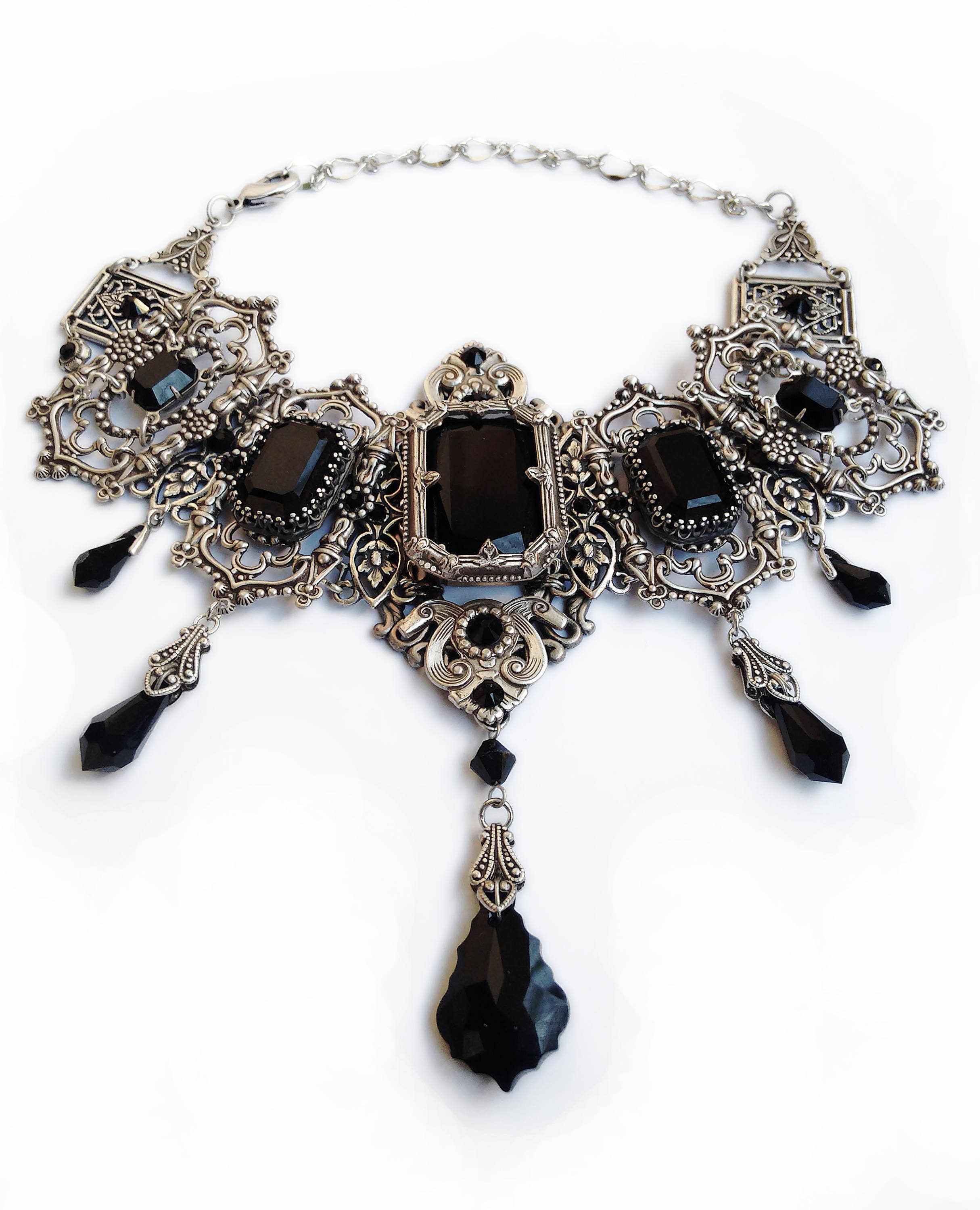 Gothic Necklace, Womens Victorian Gothic Jewellery, Black Swarovski  Statement Necklace, Royalcore Regency 
